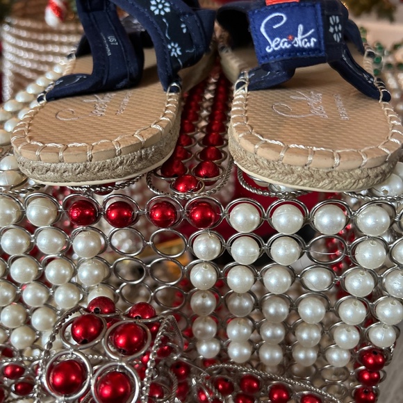 Sea Star Beachwear Women’s Seafare Slingback Sandals Blue Floral NWOT 7 - Picture 3 of 5